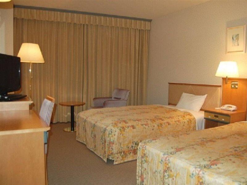 Blossom Hotel הירוסאקי מראה חיצוני תמונה