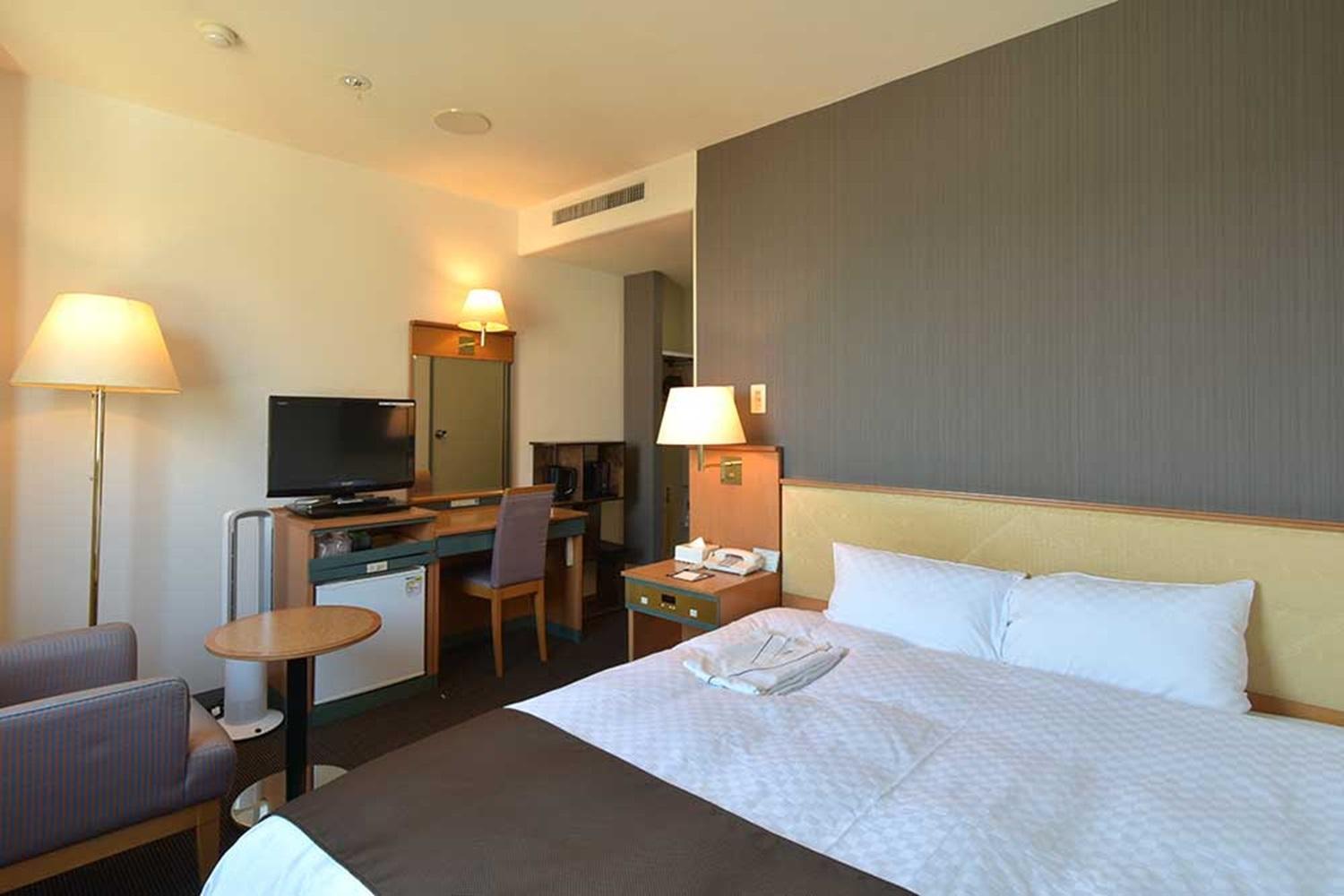 Blossom Hotel הירוסאקי מראה חיצוני תמונה