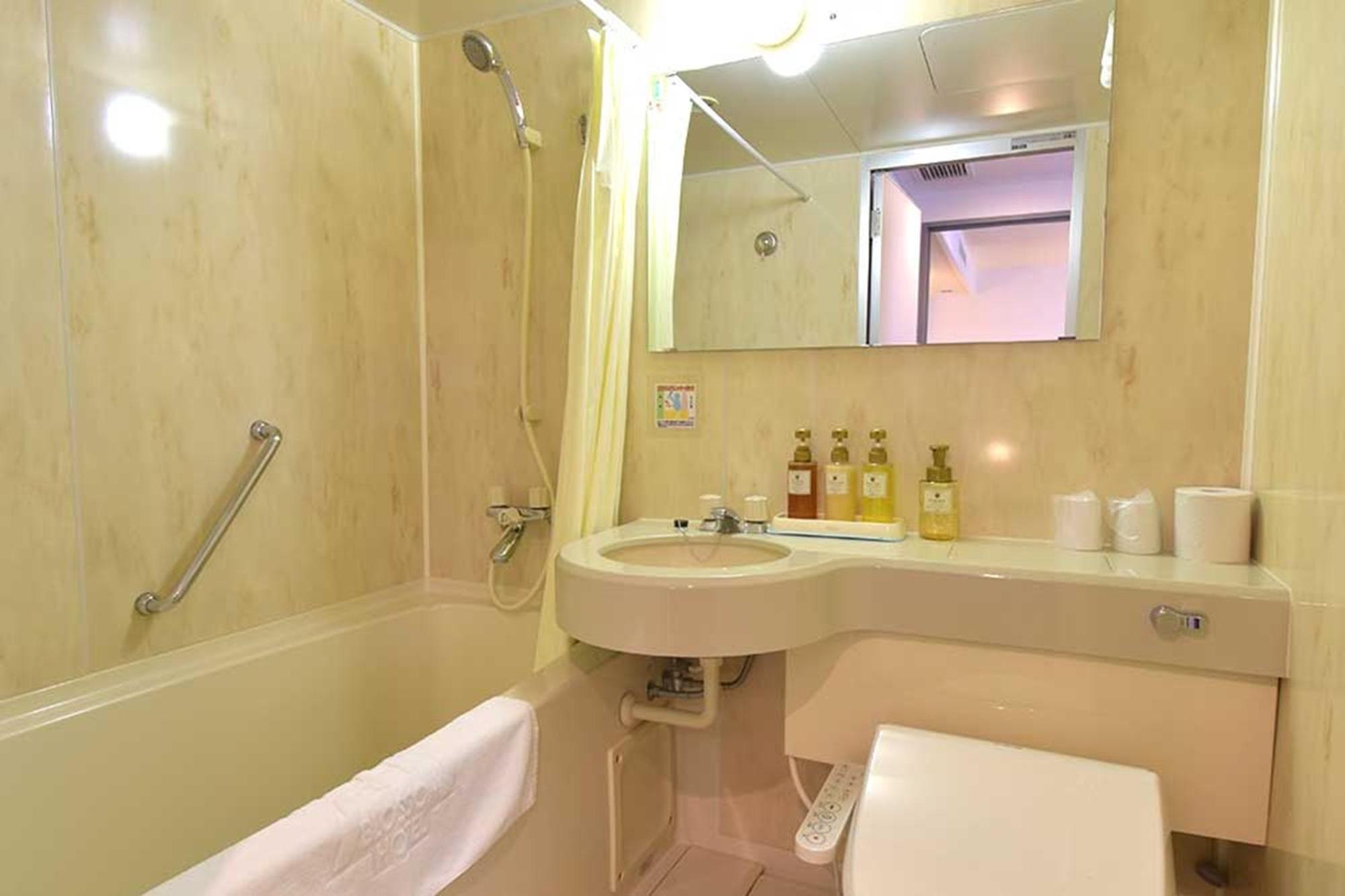 Blossom Hotel הירוסאקי מראה חיצוני תמונה